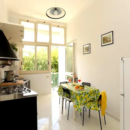 Centrally-located In * Sorrento