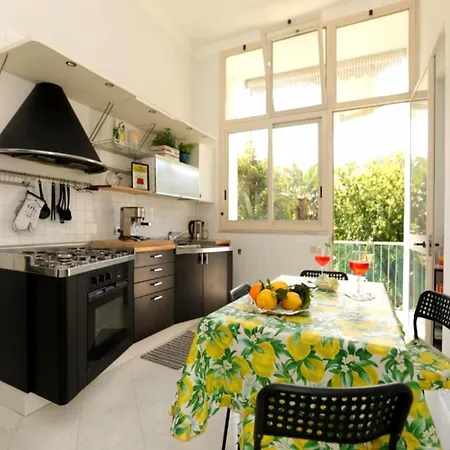 Appartement Centrally-located In
